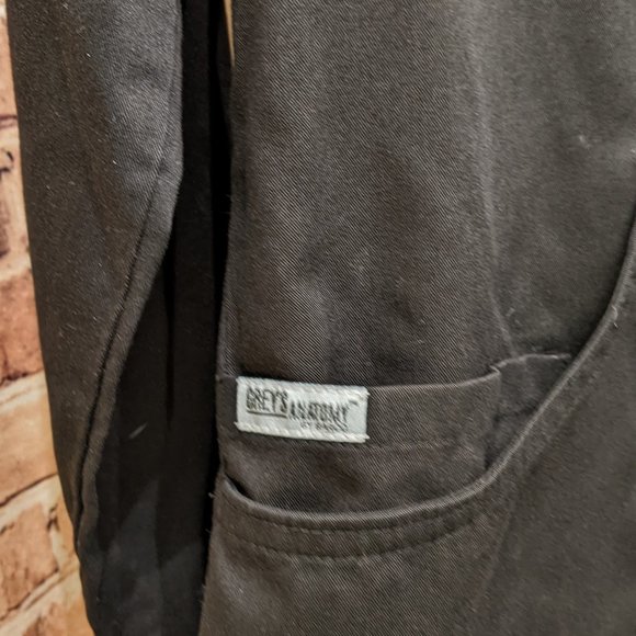 Grey's Anatomy by Barco Long Sleeve Scrub Size XS - Picture 4 of 8